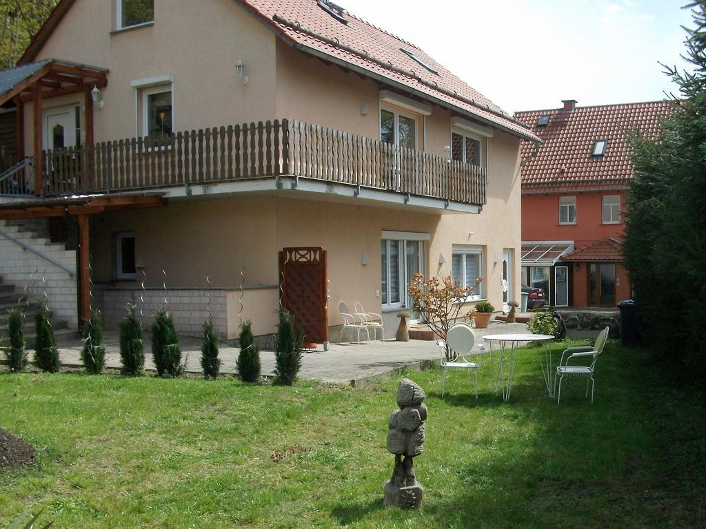 Apartments Zum Henker 크베들린부르크 외부 사진